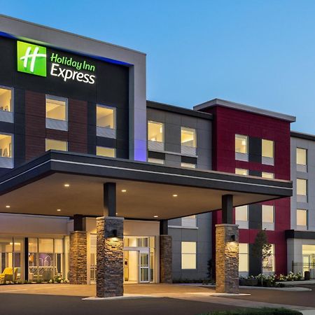 Holiday Inn Express - Strathroy By Ihg Екстер'єр фото