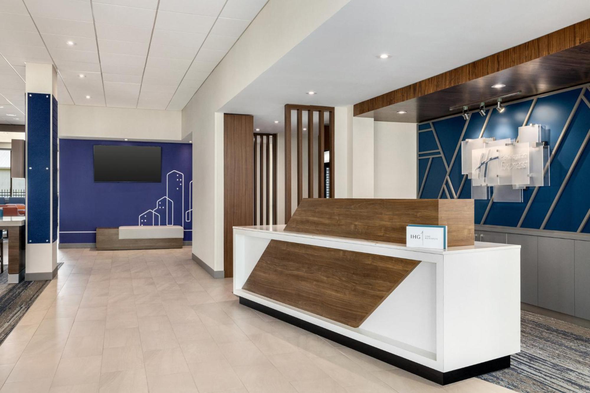 Holiday Inn Express - Strathroy By Ihg Екстер'єр фото