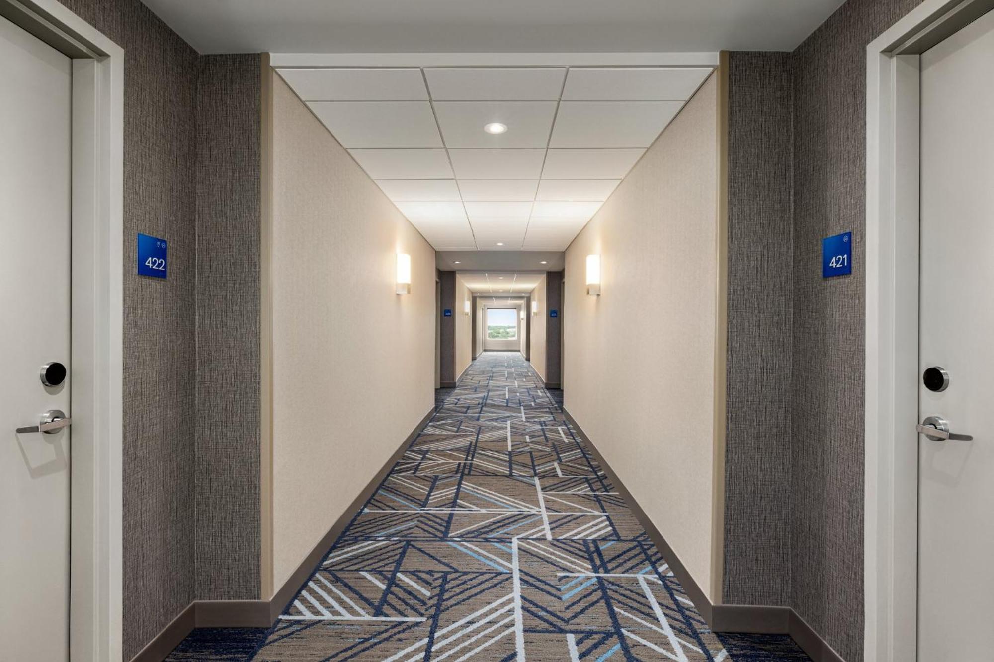 Holiday Inn Express - Strathroy By Ihg Екстер'єр фото