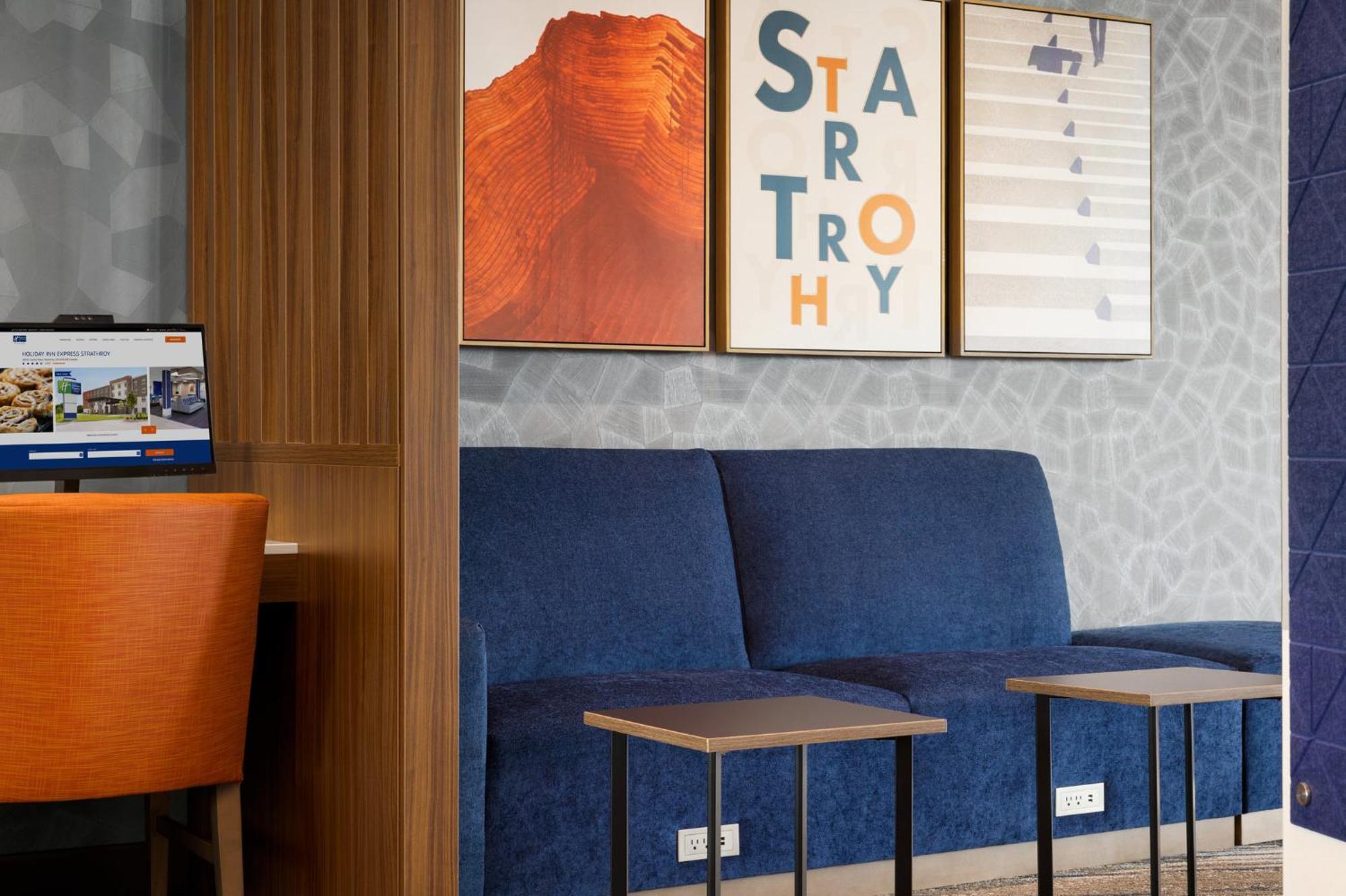 Holiday Inn Express - Strathroy By Ihg Екстер'єр фото