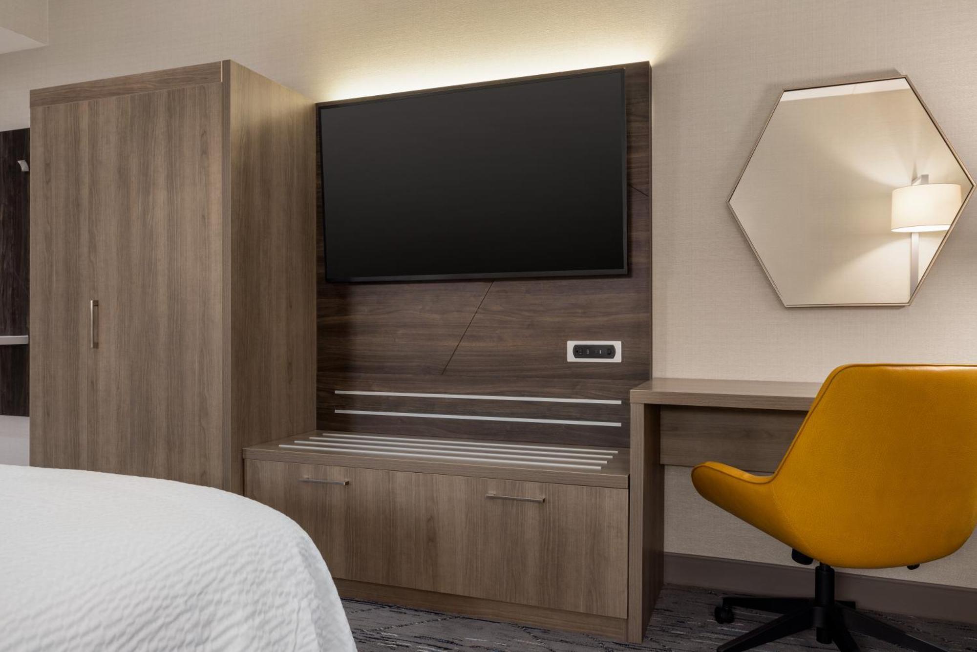 Holiday Inn Express - Strathroy By Ihg Екстер'єр фото