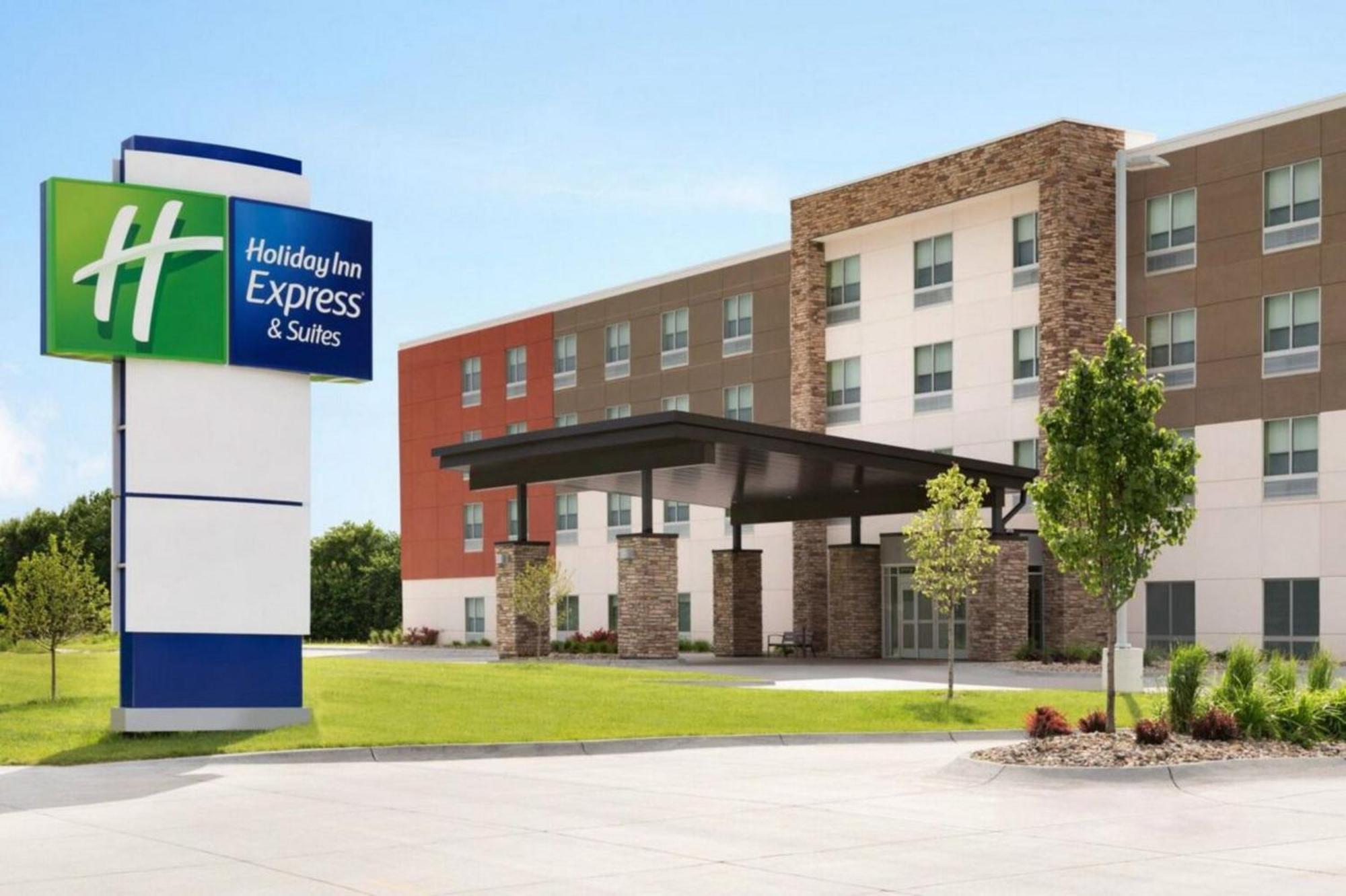 Holiday Inn Express - Strathroy By Ihg Екстер'єр фото