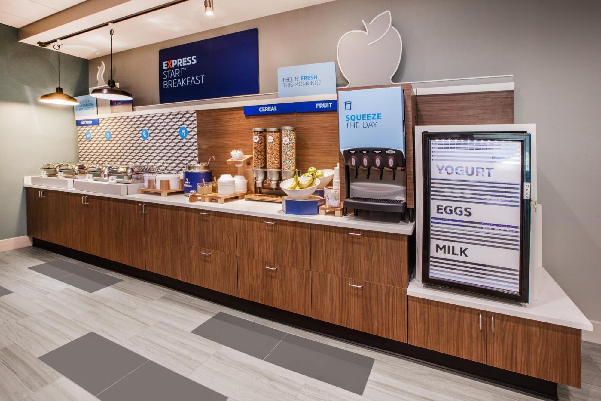 Holiday Inn Express - Strathroy By Ihg Екстер'єр фото