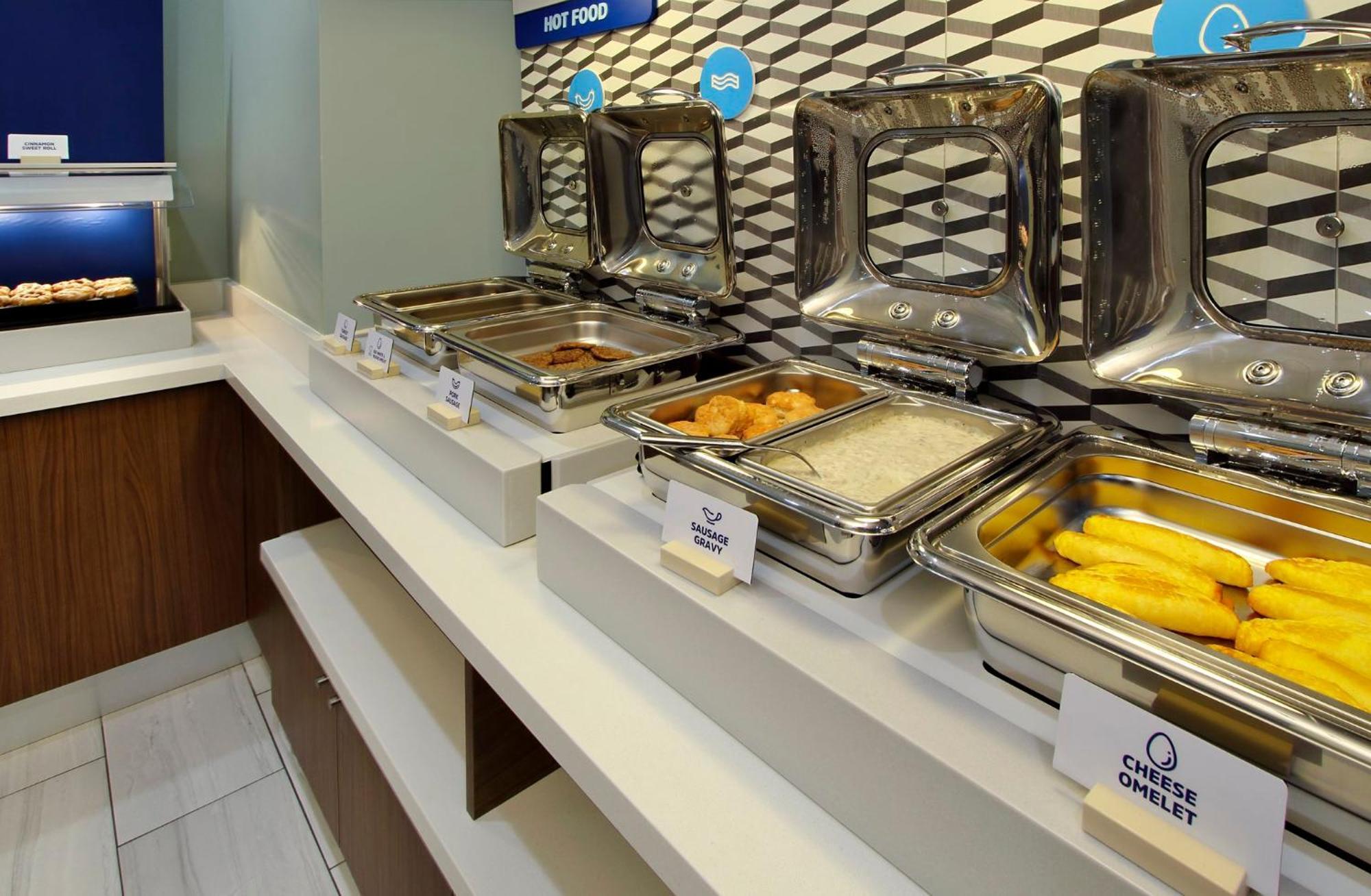 Holiday Inn Express - Strathroy By Ihg Екстер'єр фото
